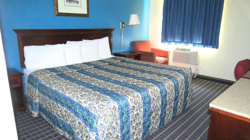 Budget Host Airport Inn Waterville Pokoj fotografie